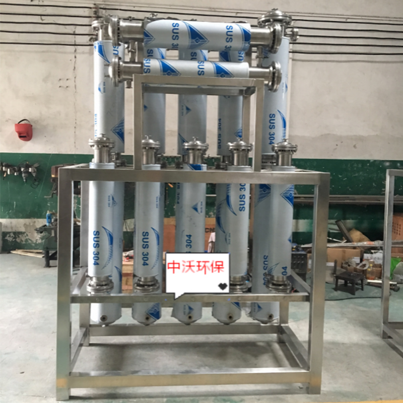 Multi-effect distilled pure water system